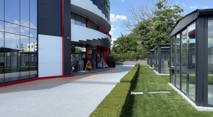 store image 1
